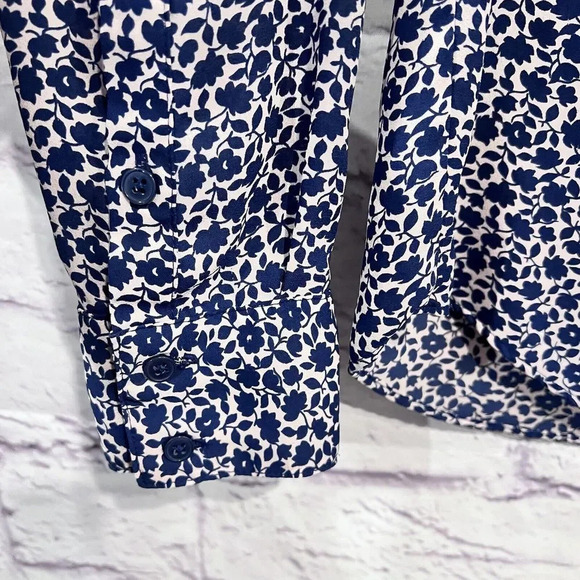 Lark & Ro Floral‎ Print Blue Pink Long Sleeve Blouse Size 4 Career Casual Shirt - Picture 4 of 11